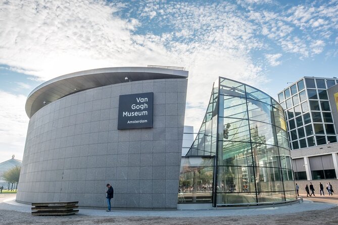Van Gogh Museum Small Group Guided Tour - The paintings are better with room for questions