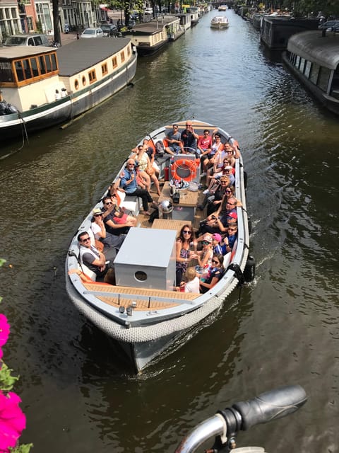 Visit Amsterdam by Boat with a French Guide (french) - The Jordaan from the water