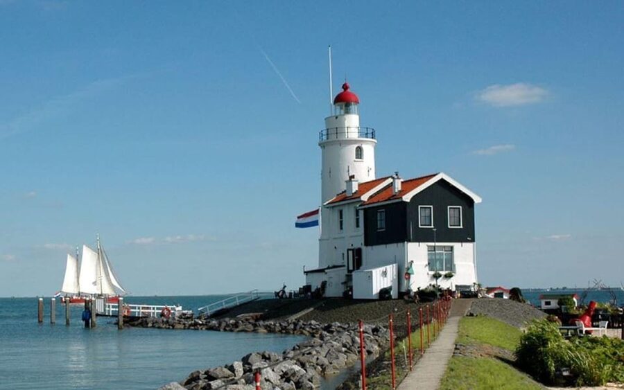 Volendam: E-Bike Rental including Highlights-Routes - Key points to know before you pedal away