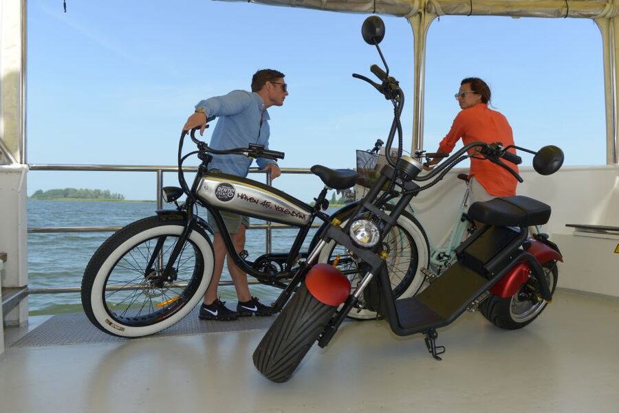 Volendam: E-Fatbike Rental - Starting at Haven 45 beneath Volendam’s dike