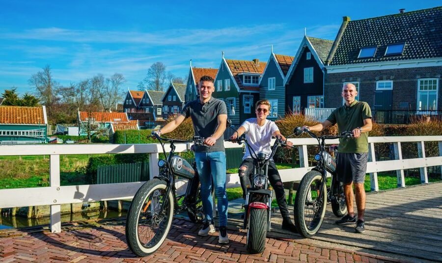 Volendam: E-Fatbike Rental - How much time should you book?