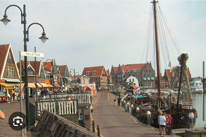 Windmills Country side tour Zaanse Schans-Cheesefactory-Volendam - Who should book this countryside tour