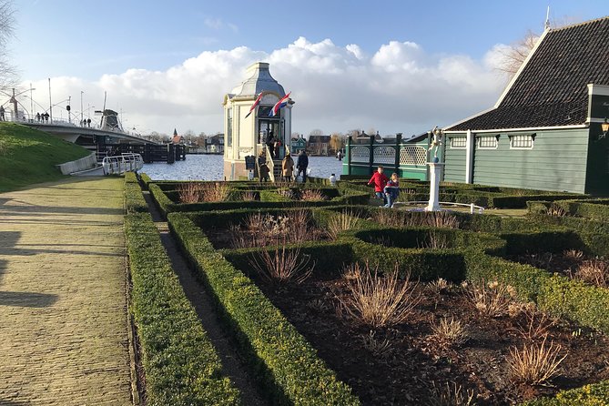 Windmills Zaanse Schans small group tour-region Amsterdam - Cheese at Catharina Hoeve Cheese Farm