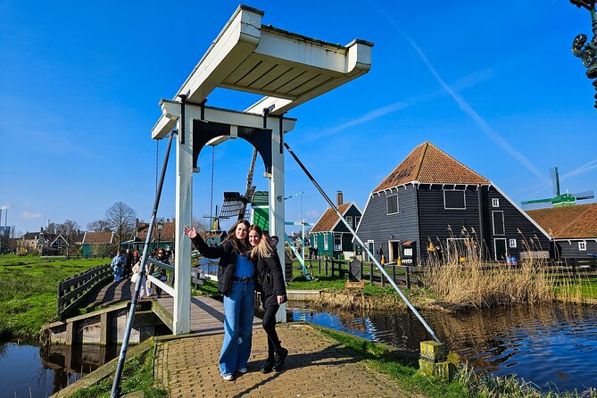 Zaanse Schans and Cheese Tasting Guided Tour from Amsterdam - The optional Amsterdam canal cruise