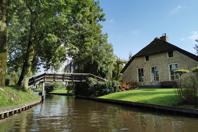 Zaanse Schans and Giethoorn Small-Group Tour with Hotel Pick-Up - The guide can shape the whole day