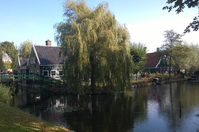 Zaanse Schans and Volendam Private Tour from Amsterdam - Cheese, cows, and modern Dutch farming
