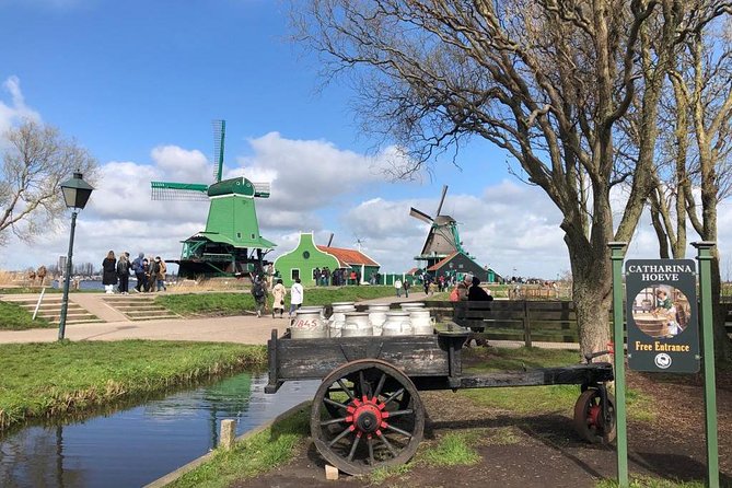 Zaanse Schans windmill tour with Italian guide - Why Zaanse Schans is worth a morning