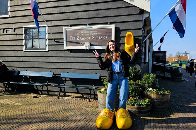 Zaanse Schans Windmills, Cheese and Volendam Tour from Amsterdam - Kooijman Souvenirs: seeing wooden shoes made